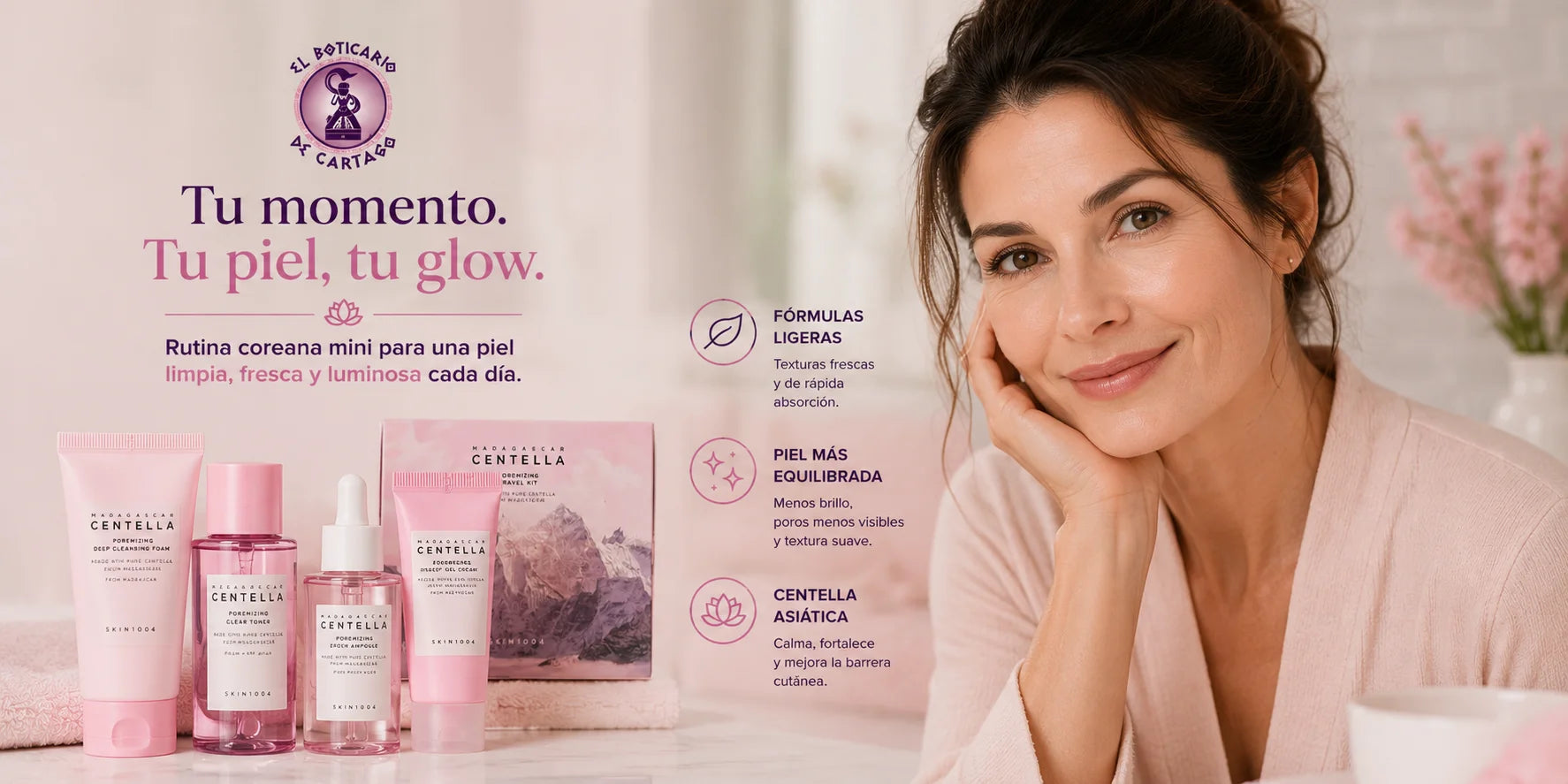 Mujer con piel luminosa y kit Centella Pink Ritual – Rutina coreana mini para una piel limpia, fresca y luminosa cada día